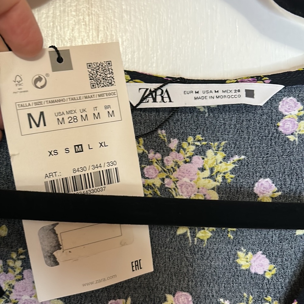 Zara Cropped Floral Shirt - Picture 3 of 6